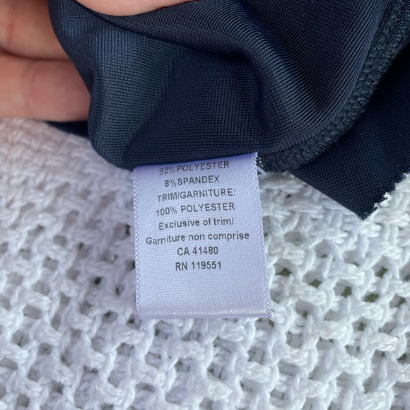 Gentle Fawn Velvet V neck sheer - Picture 5 of 6